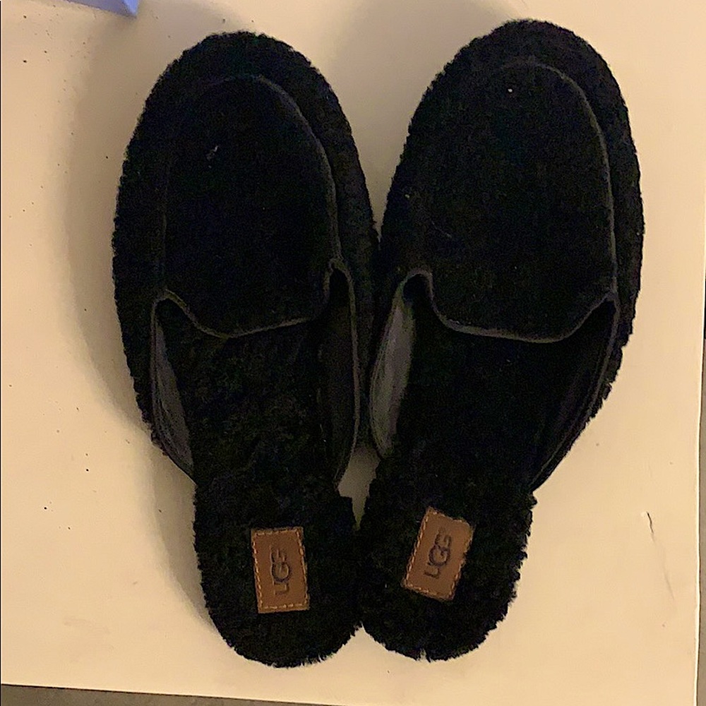 Ugg black slippers